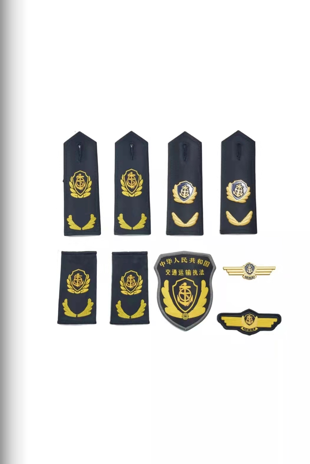 三亚六部门统一交通运输执法服装标志